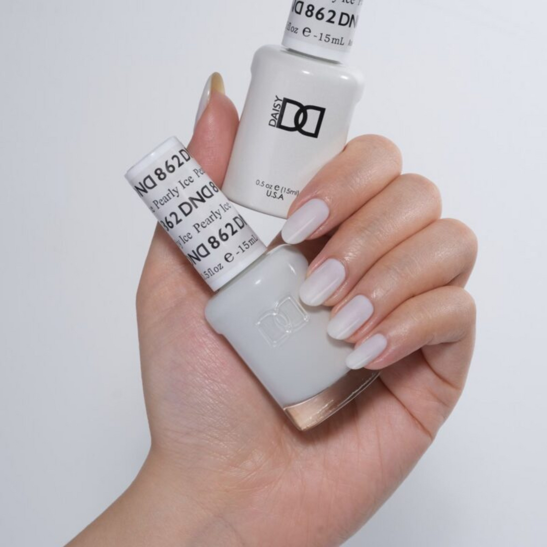 DND 862 Pearly Ice