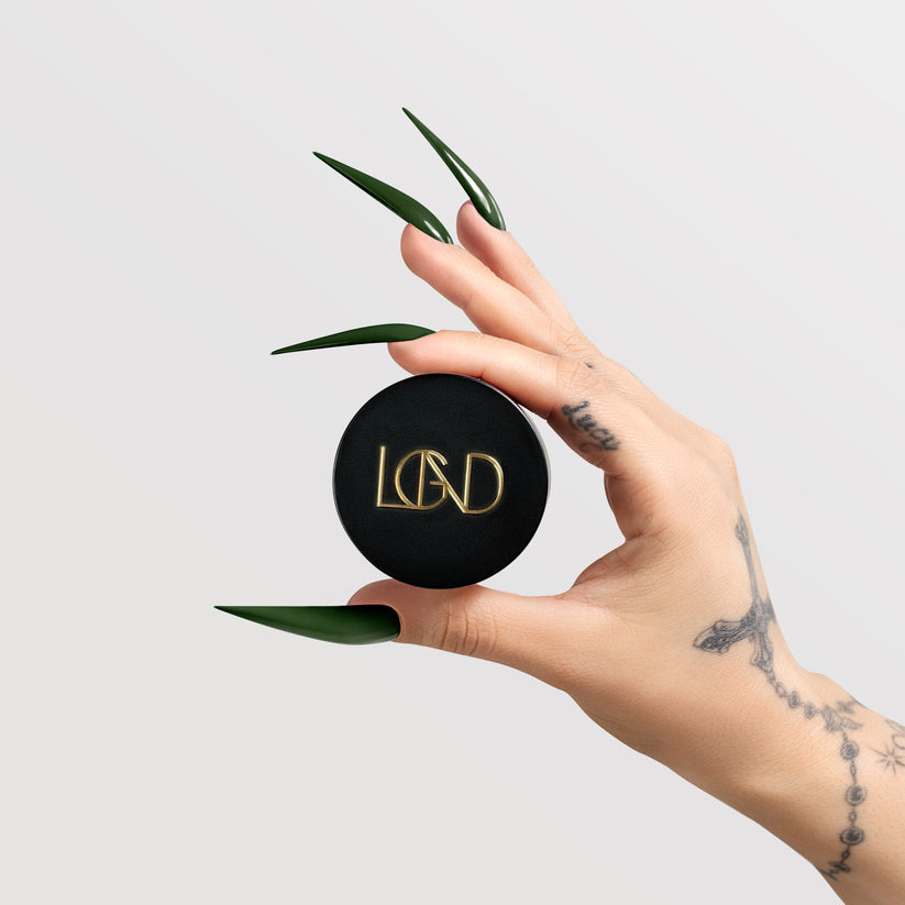 Chaun Legend Dip Powder Going Green  A2.177