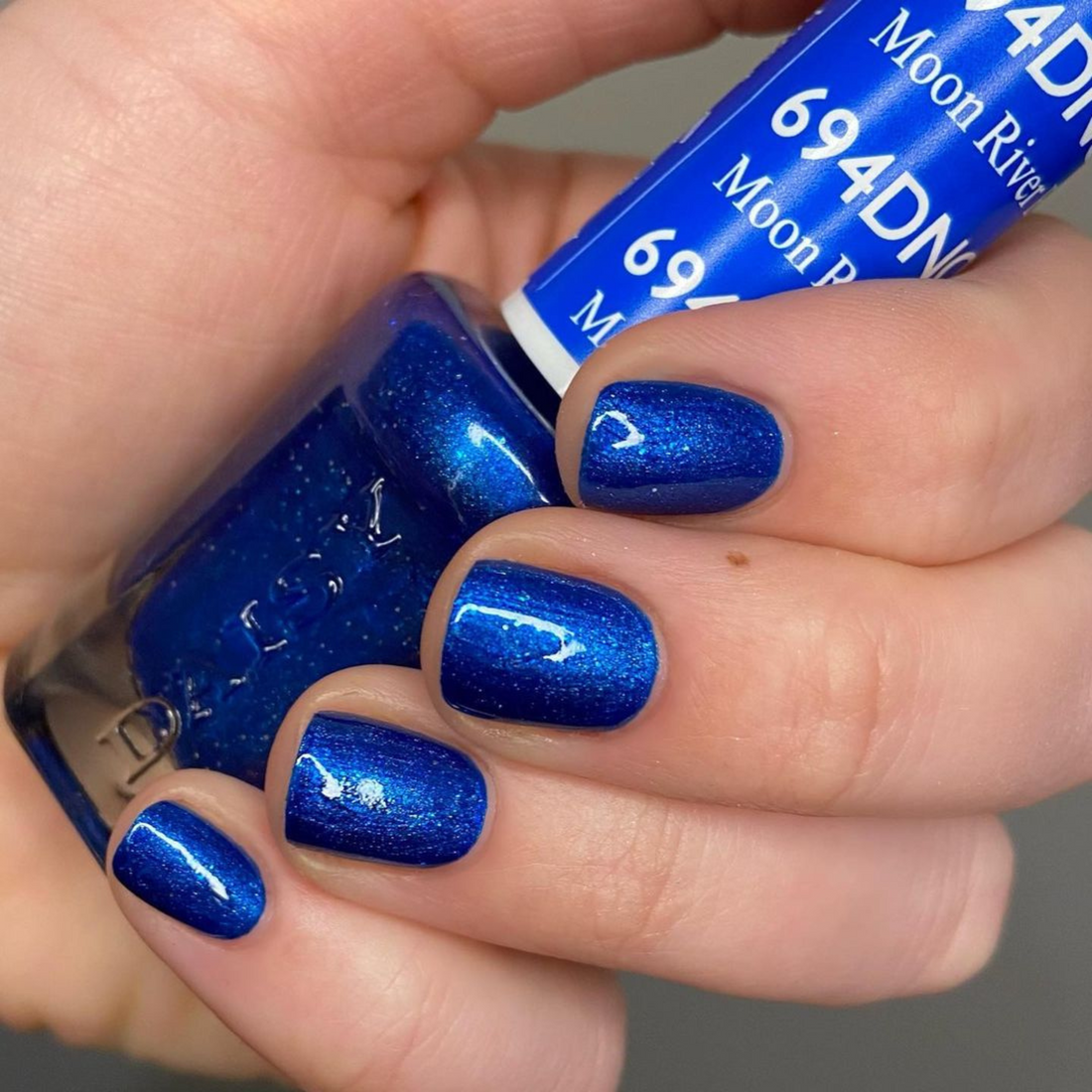 DND 694 Moon River Blue